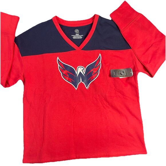 Washington Capitals Sweatshirt Womens Medium Red V-Neck NHL Hockey Logo Med - Picture 1 of 15